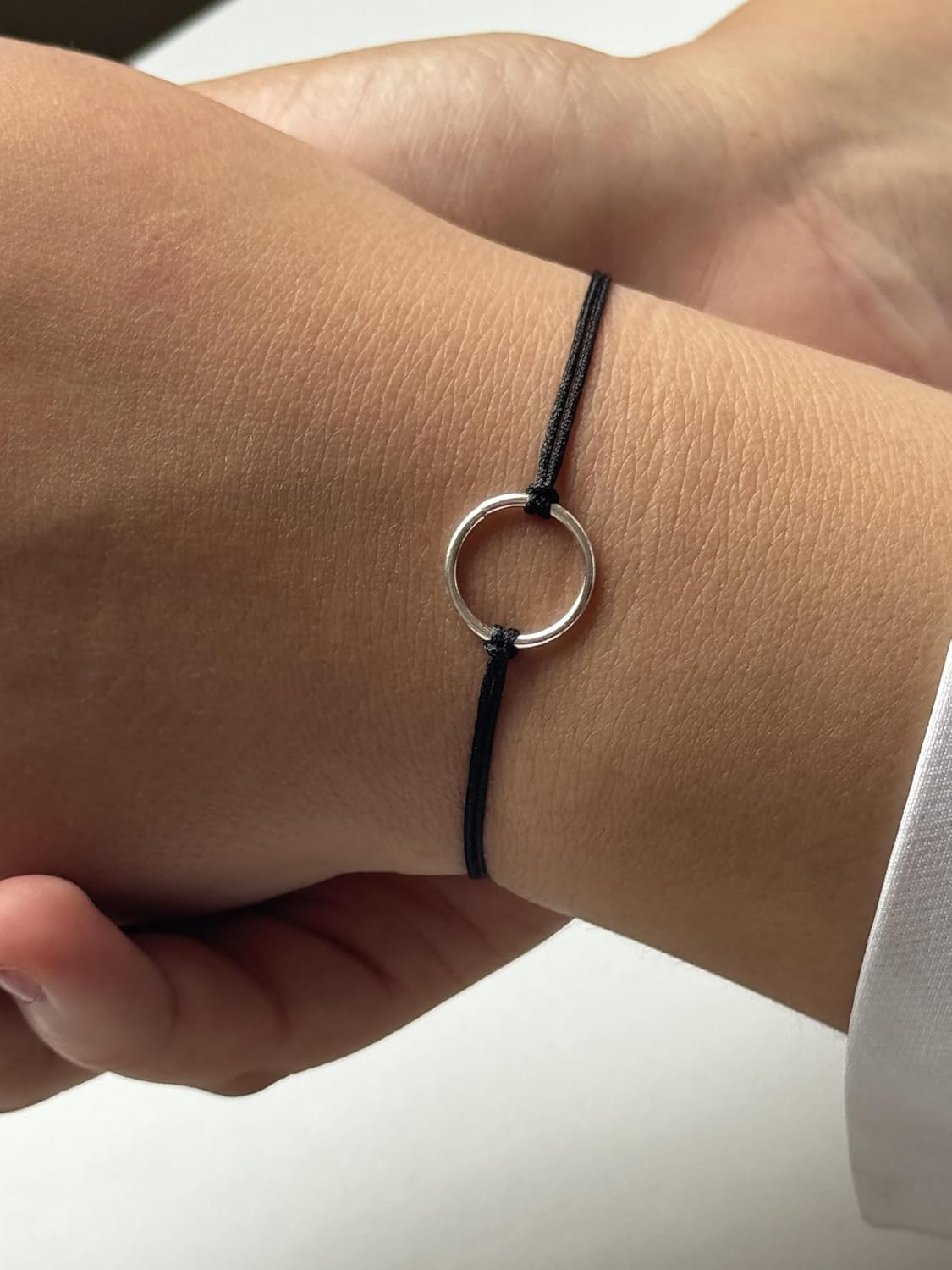 Handmade 925 Sterling Silver Minimalist Circle Charm Bracelet for Women