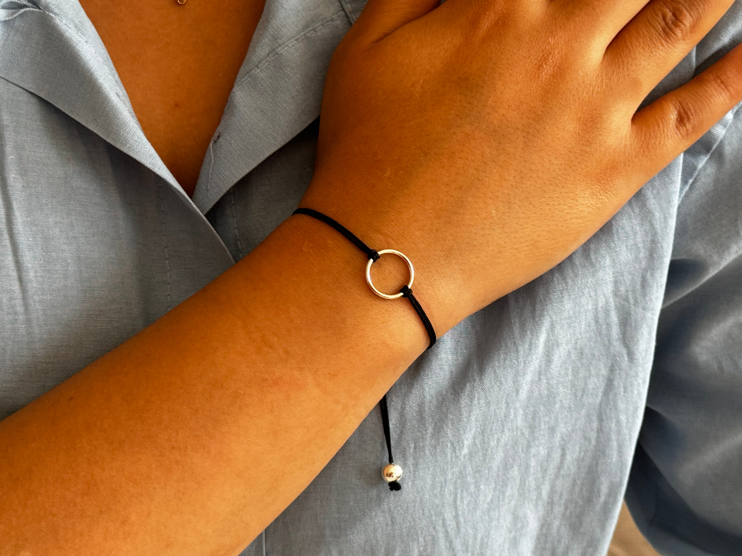 Handmade 925 Sterling Silver Minimalist Circle Charm Bracelet for Women