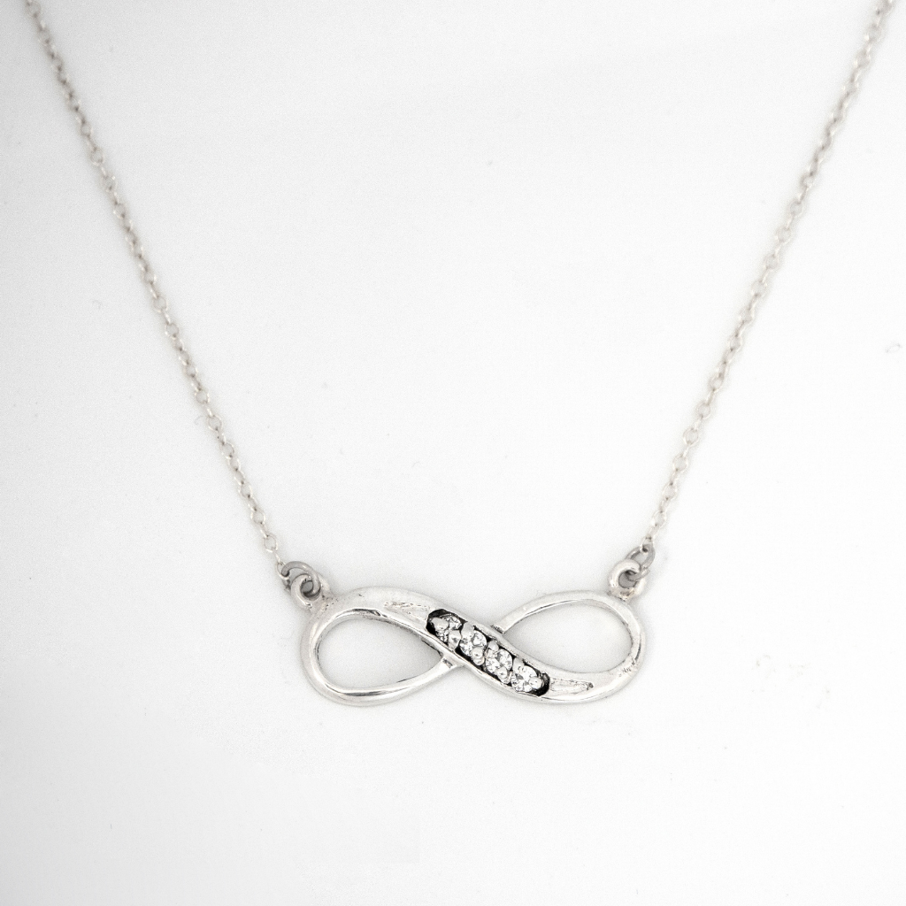 Dainty Infinity Necklace