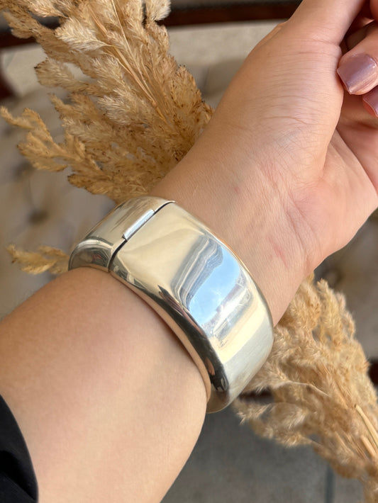 Sleek Silver Sterling Hinged Bangle