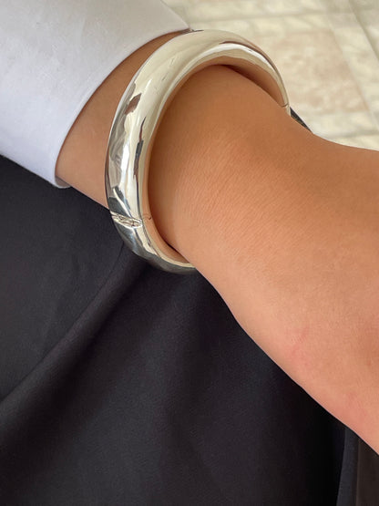 sterling silver plain shiny bright bangle bracelet