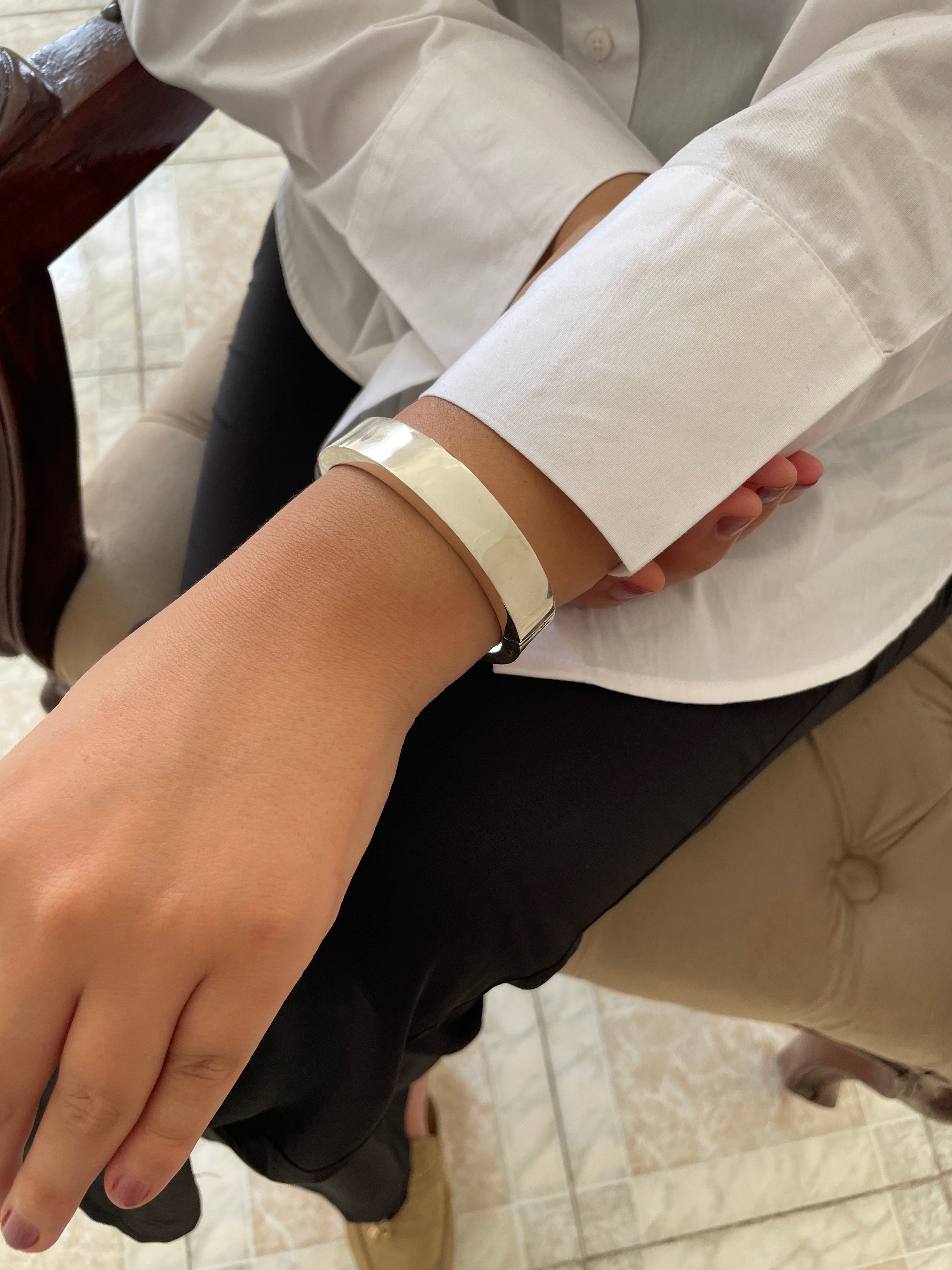 Sterling Silver Hinged Bangle Bracelet