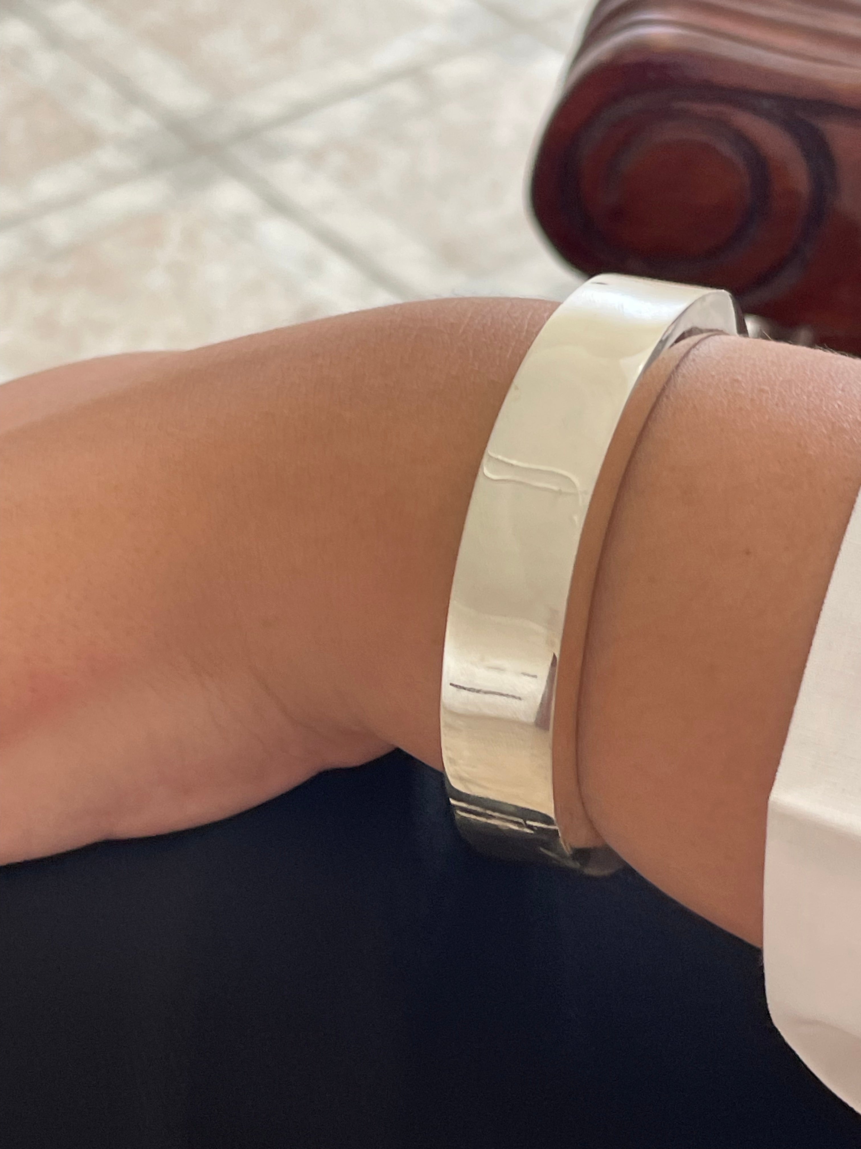 Sterling Silver Hinged Bangle Bracelet