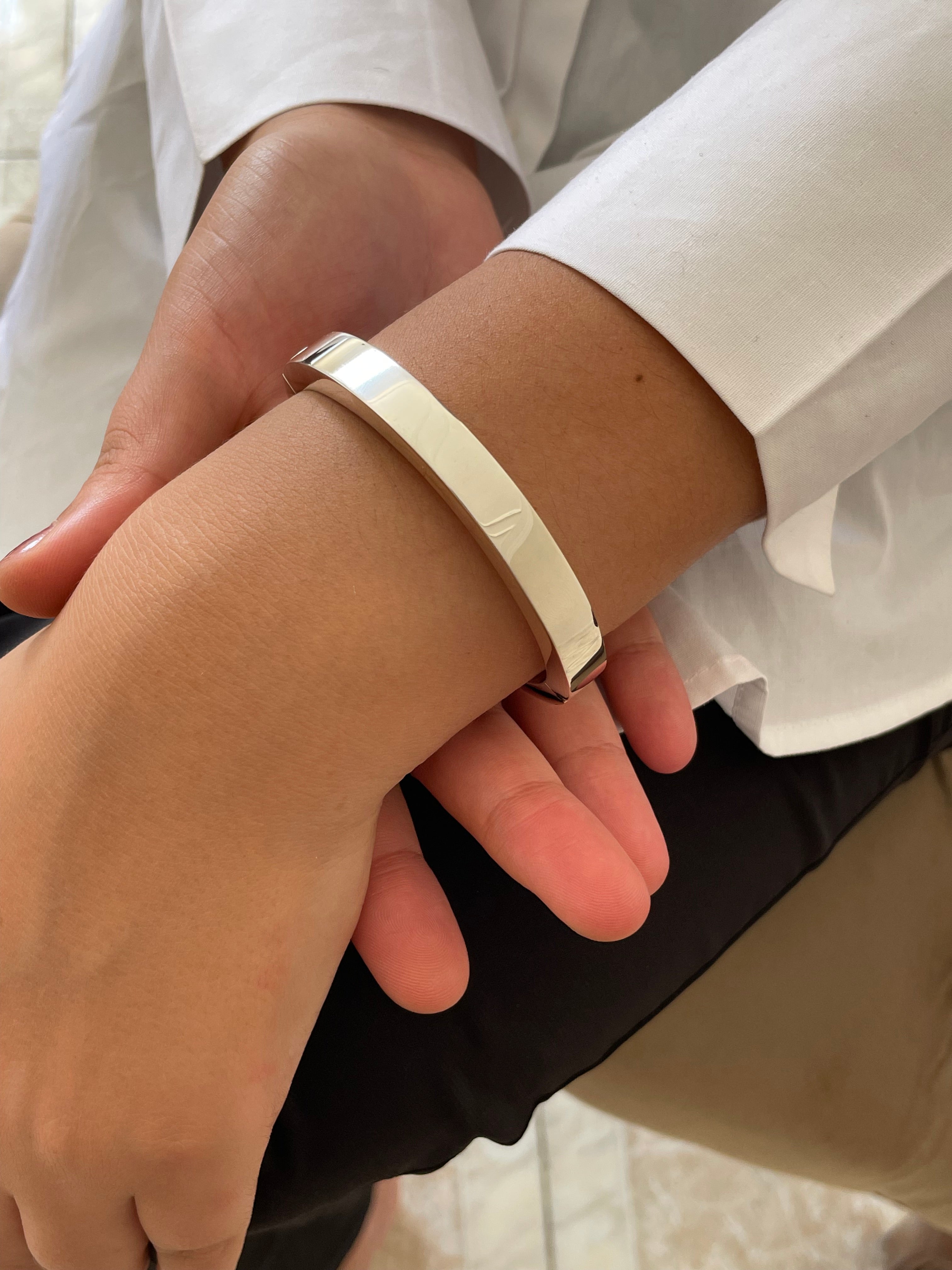 925 Sterling Silver Chunky Hinged Bangle Bracelet