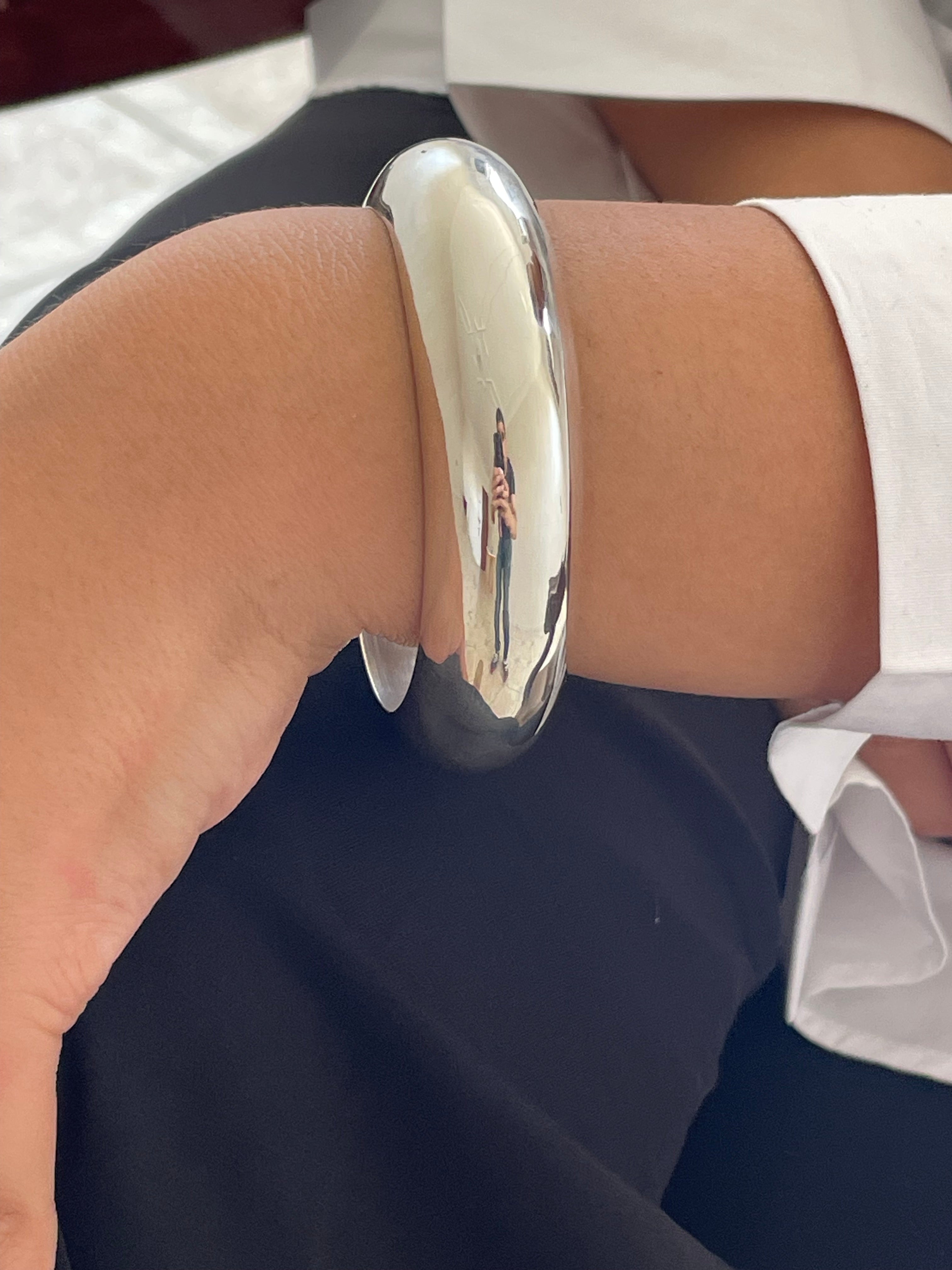 Sterling Silver Chunky Round Closed Bangle - Wide Stacking D-Shaped Design