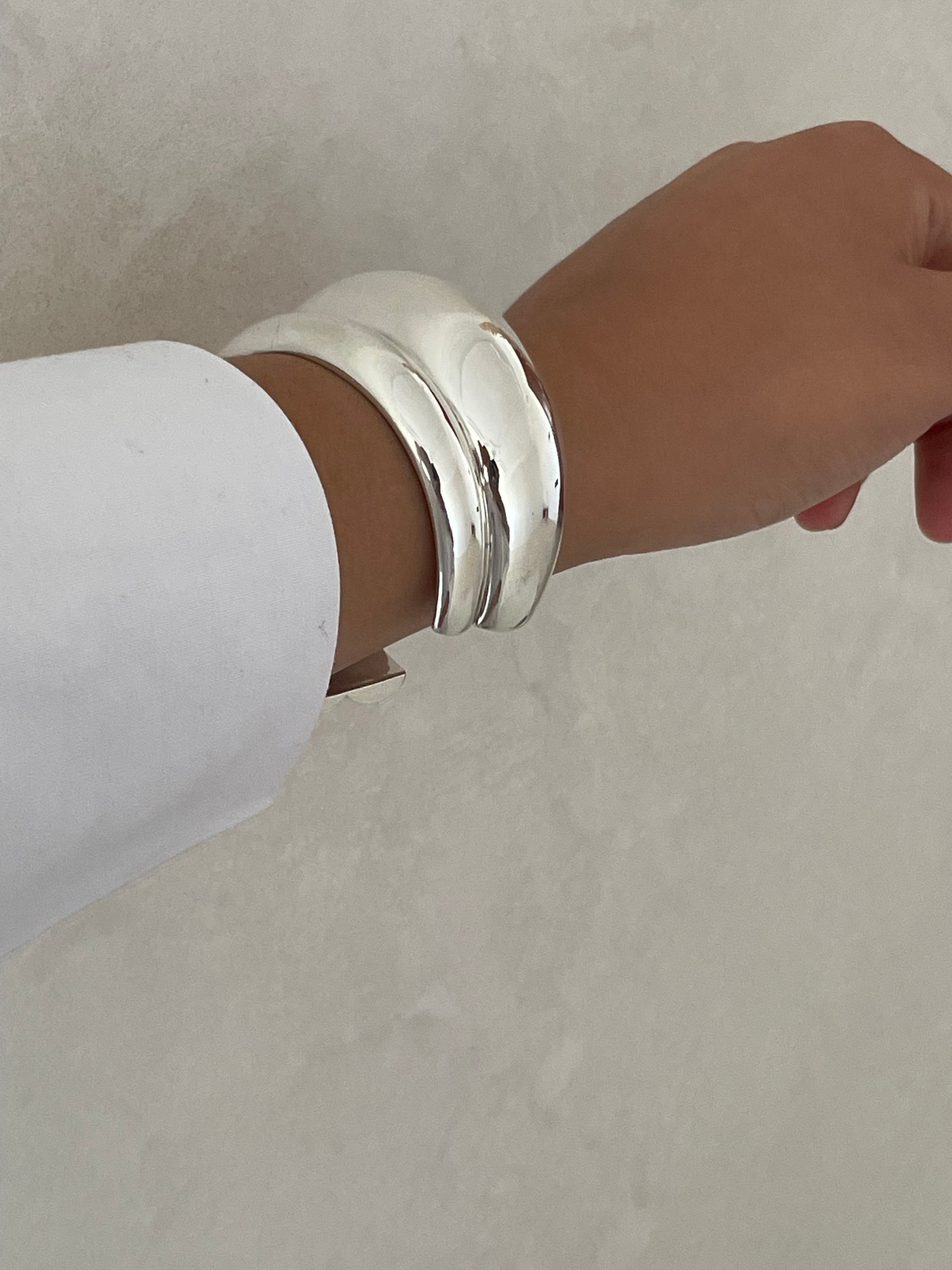 Sterling Silver Curve Bangle Bracelet