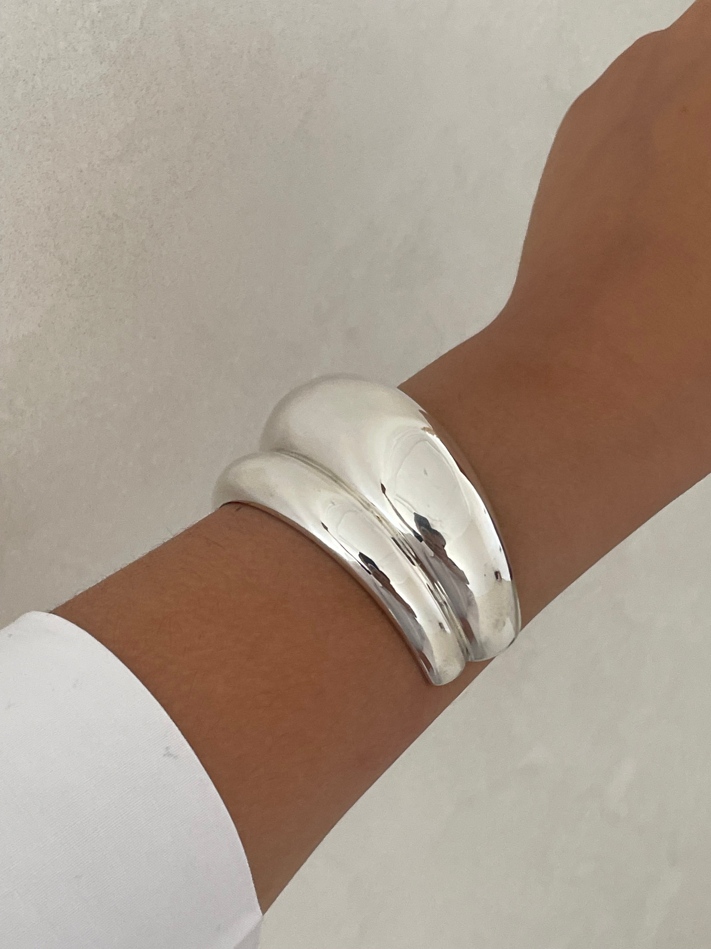 Sterling Silver Curve Bangle Bracelet