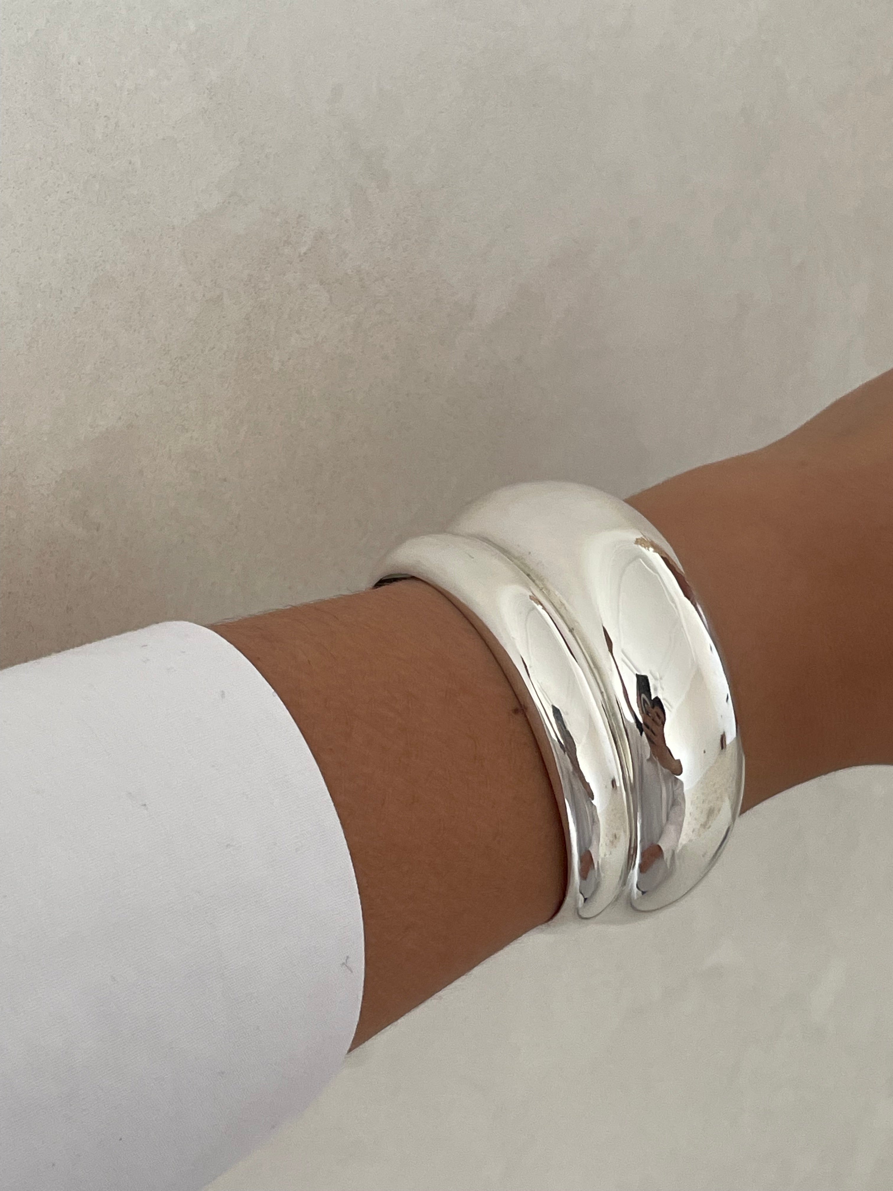 Sterling Silver Curve Bangle Bracelet