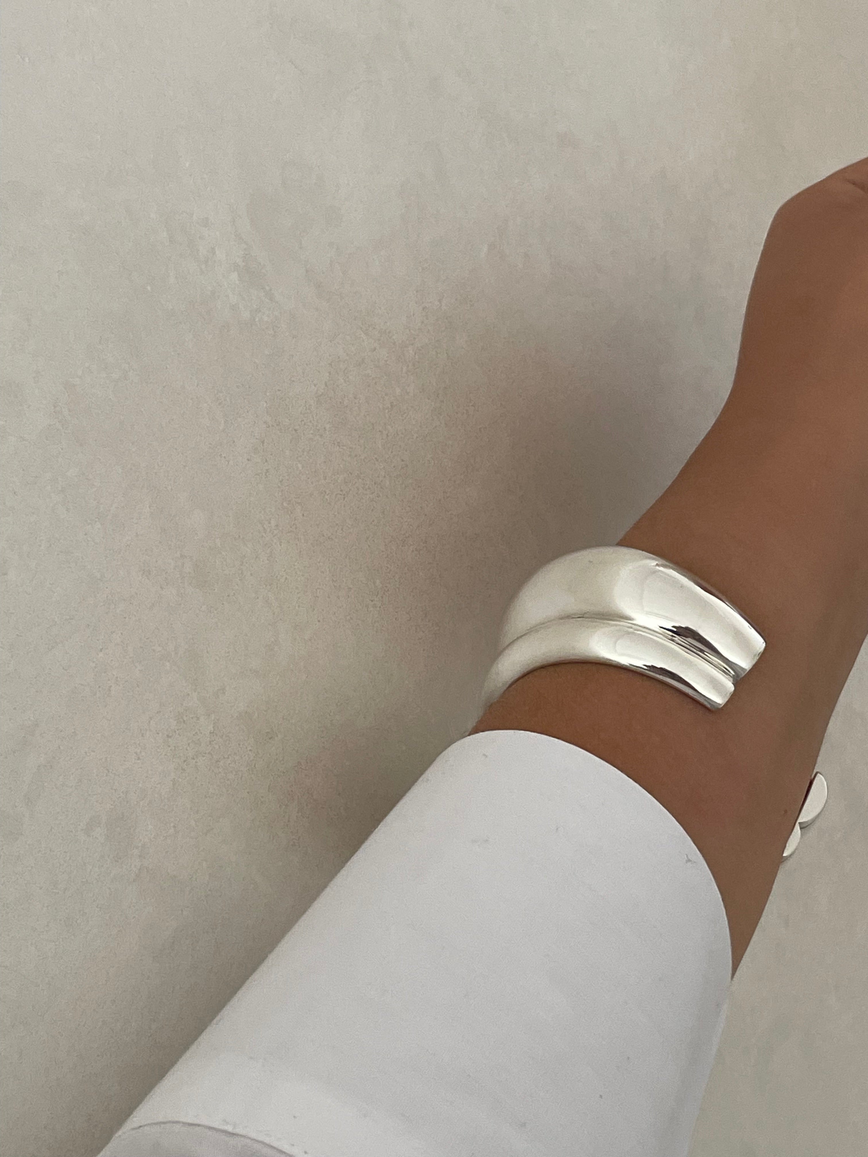 Sterling Silver Curve Bangle Bracelet