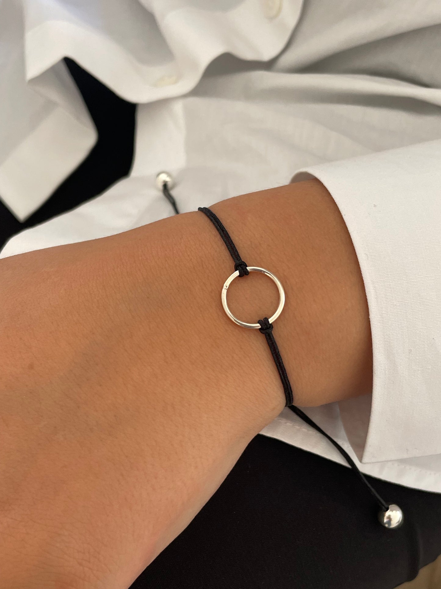 Handmade 925 Sterling Silver Minimalist Circle Charm Bracelet for Women