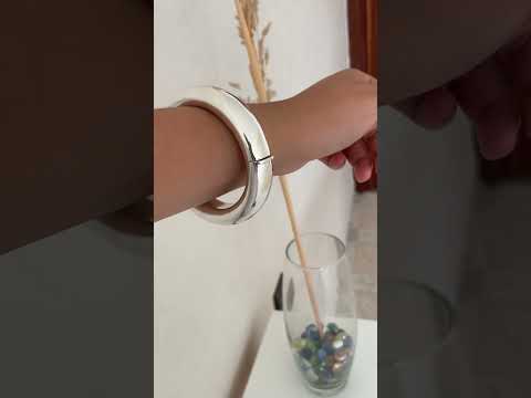 Sterling Silver Round Hinged Doughnut Bangle Bracelet