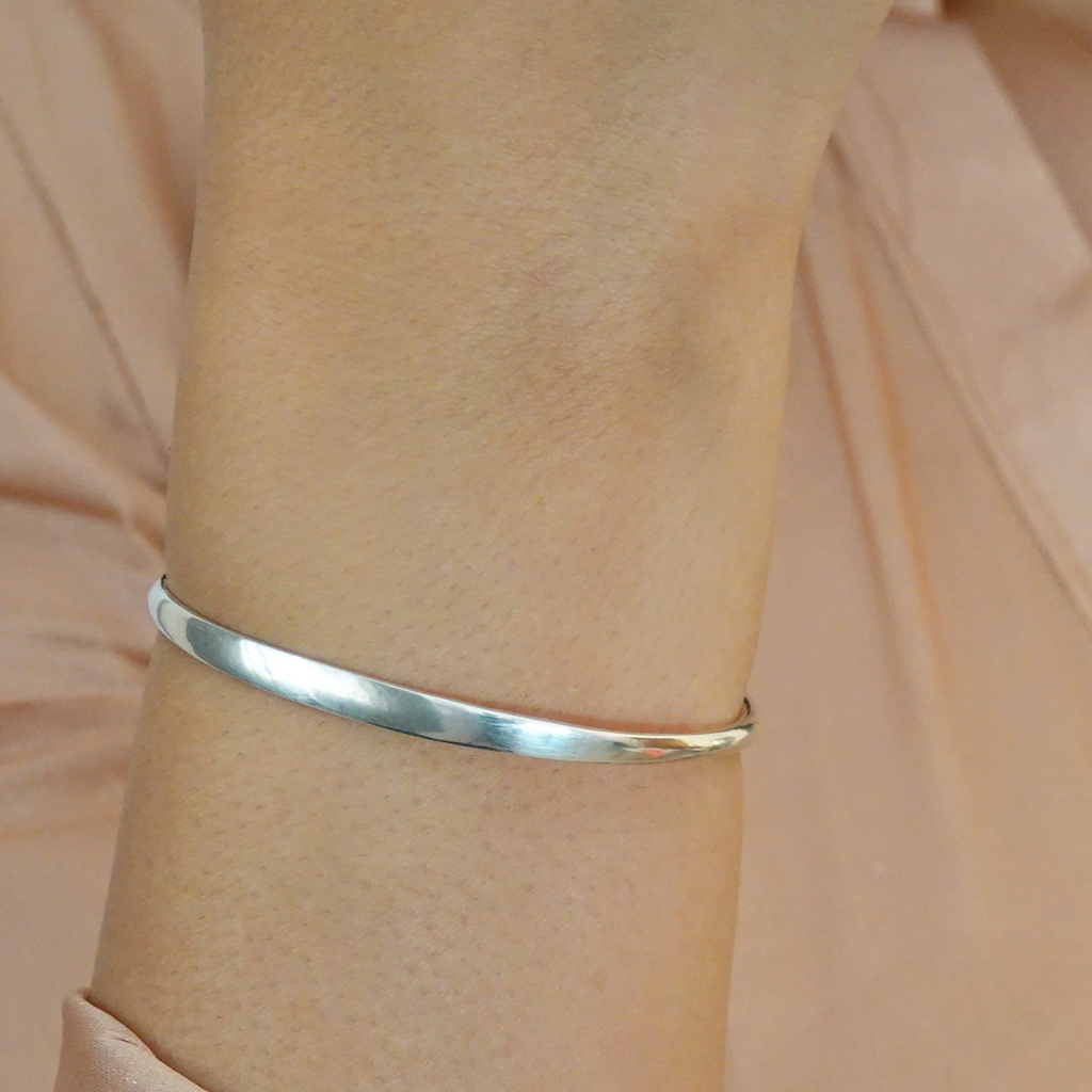 Silver open bangle