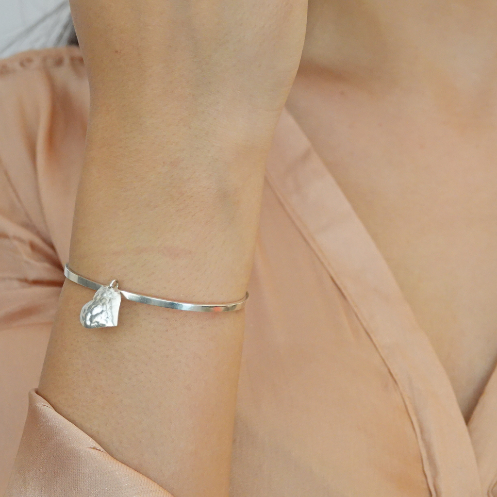 Silver heart bangle